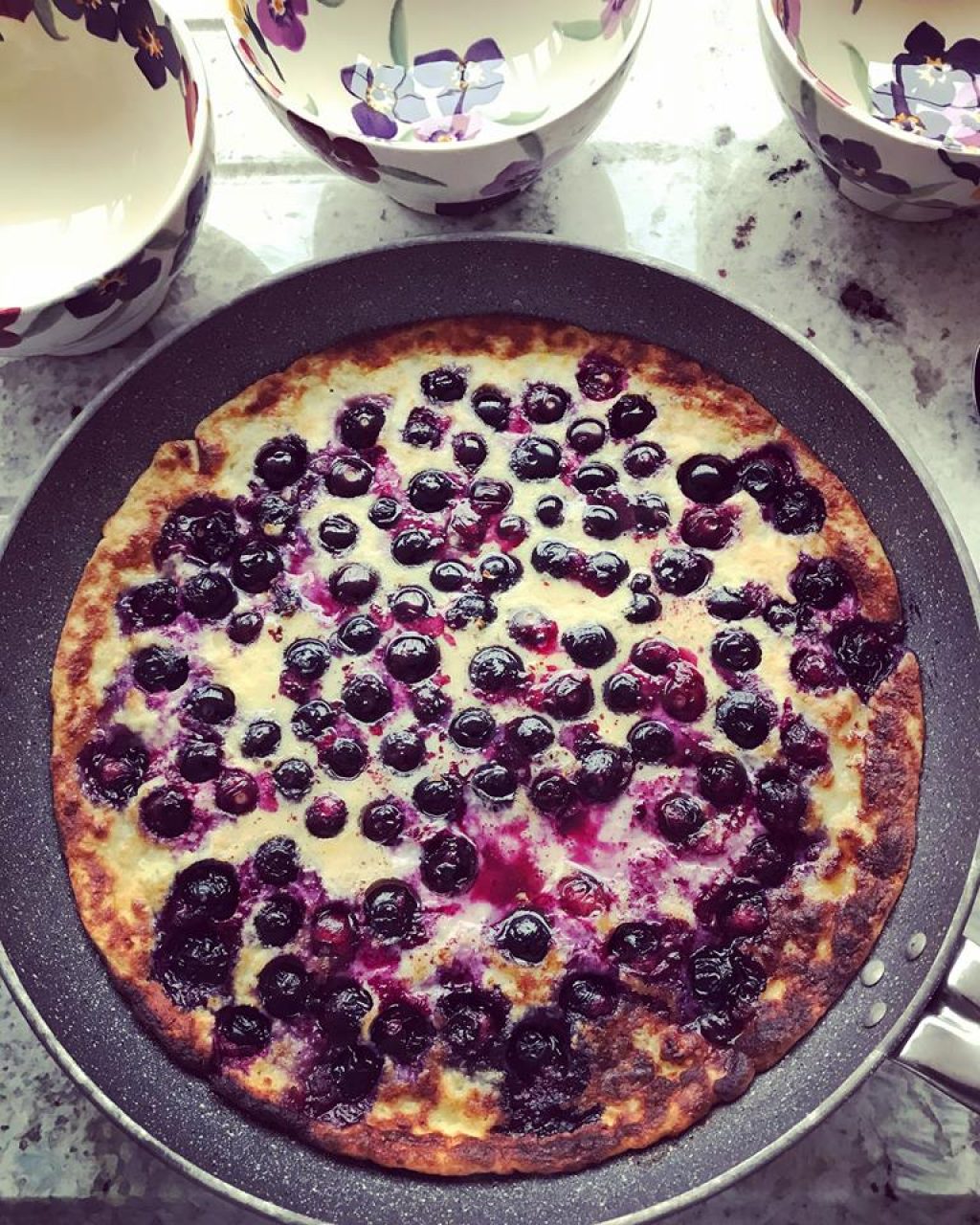 bluebarry-breakfast-pancake-home-at-the-heart