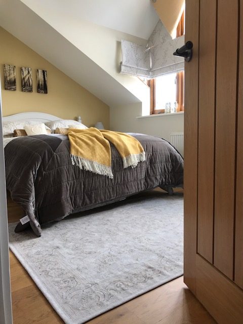 grey-bedroom-silver-grey-antique-effect-rug-home-at-the-heart-rugs